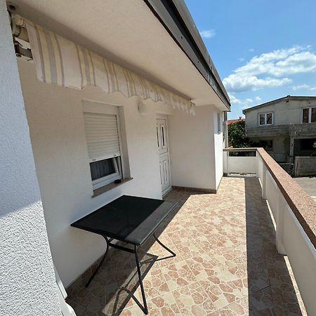 Apartmani Matovina Вир Экстерьер фото